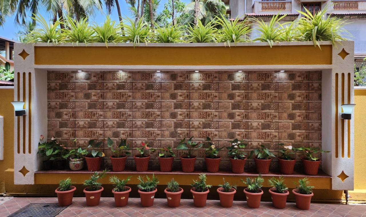 The Royal Oasis Goa Aparthotel Маджорда Екстериор снимка